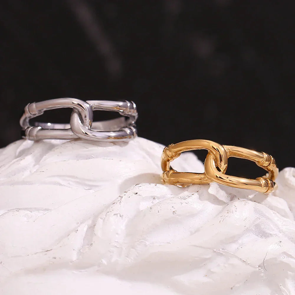 Ring I silver - eleganta & Stilrena silverringar för bardag & fest | Lais