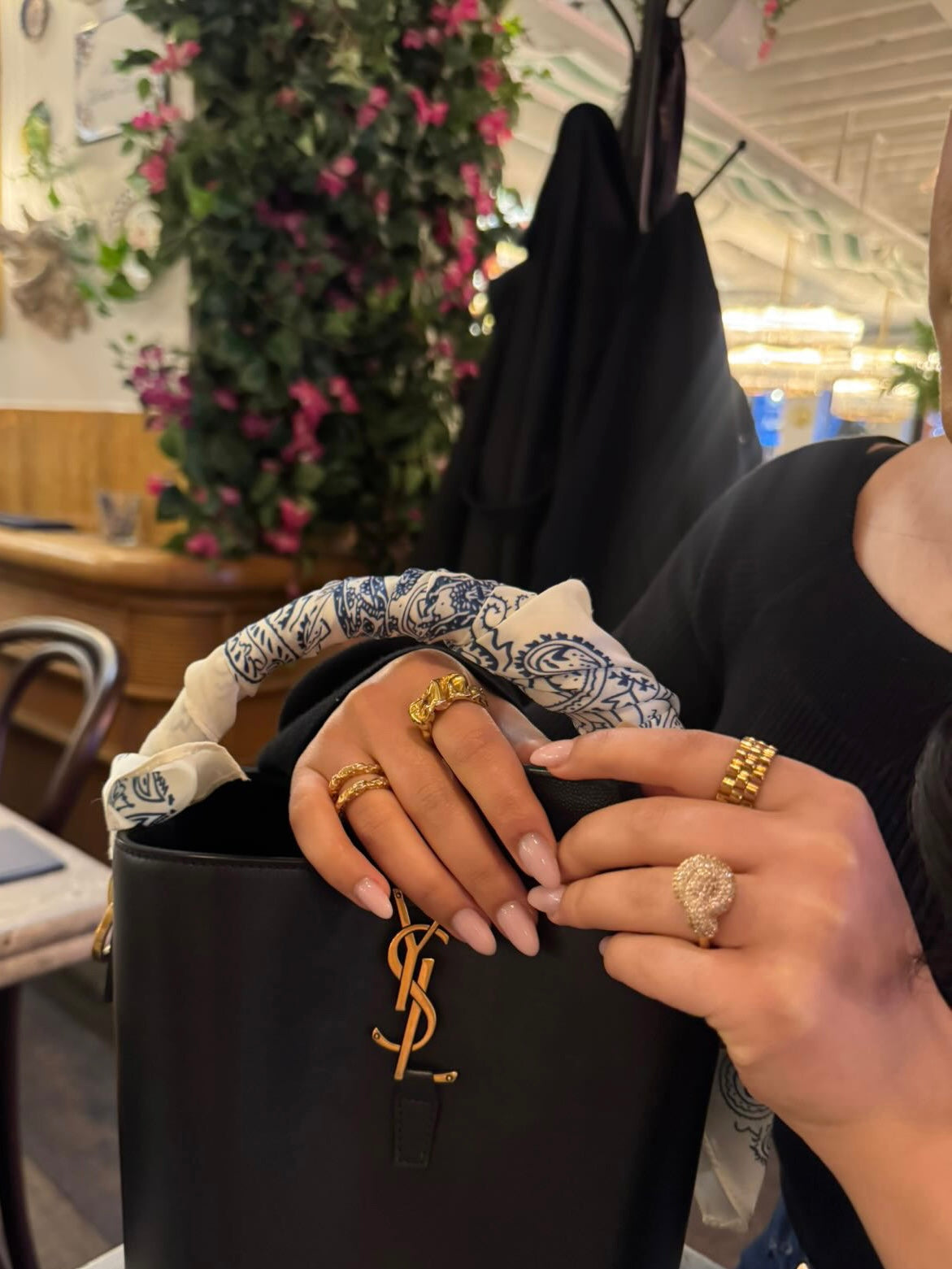 Smyckes set i guld | Guldhalsband + 2 guldringar - Lais set